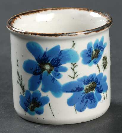 Spring Single Egg Cup