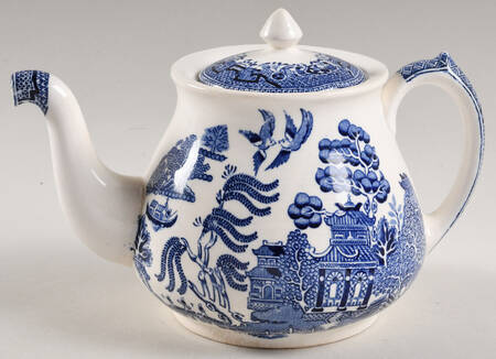Willow Blue Small Teapot & Lid