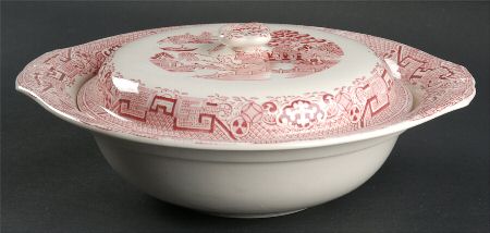 Willow Red (Smooth) Round Covered Vegetable