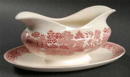 Willow Red (Smooth) Gravy Boat with Attached Underplate