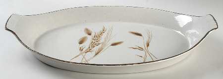 Wild Oats Stonehenge 18" Oval Baker