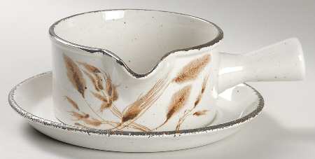 Wild Oats Stonehenge Gravy Boat & Underplate