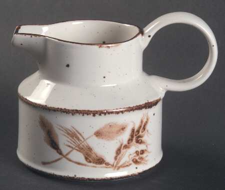 Wild Oats Stonehenge Mini Creamer