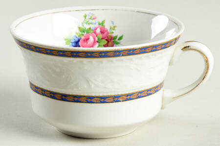 Argyle Footed Cup
