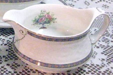 Argyle Creamer