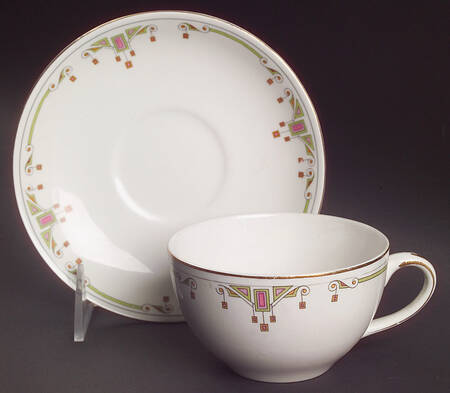 Berkeley Flat Cup & Saucer Set