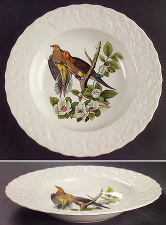 Birds of America (Embossed Floral Rim) Large Rim Soup Bowl