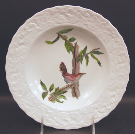 Birds of America (Embossed Floral Rim) Large Rim Soup Bowl