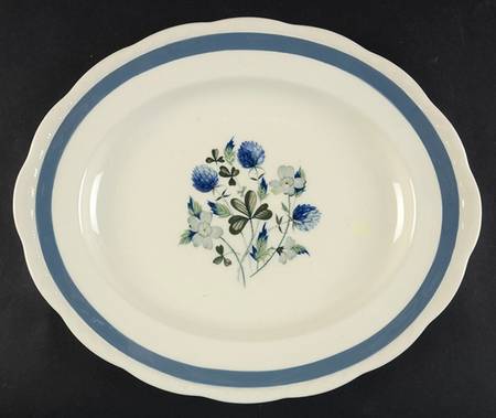 Blue Clover (Raised Edge) 12" Oval Serving Platter