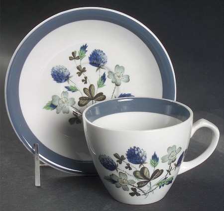 Blue Clover (Smooth Edge) Flat Cup & Saucer Set