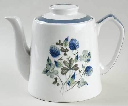 Blue Clover (Smooth Edge) Teapot & Lid