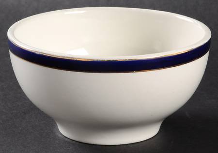 Bleu De Roi Cranberry Bowl