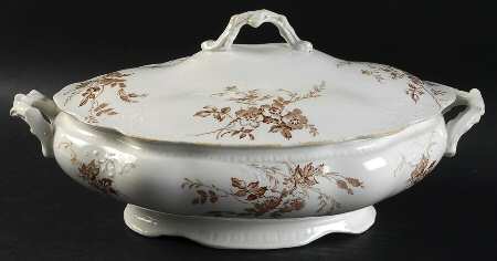 Brier Brown Oval Covered Vegetable