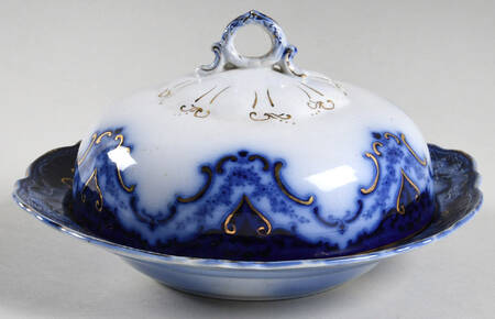 Cambridge (Flow Blue) Round Covered Butter