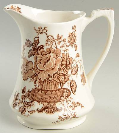 Charlotte Brown 16 Oz Pitcher