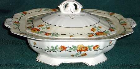 Dove Octagonal Covered Vegetable