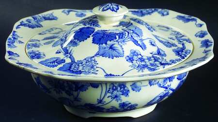 Florette Blue Round Covered Vegetable