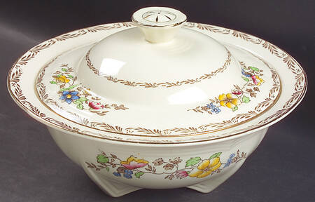 Jerome Round Covered Vegetable