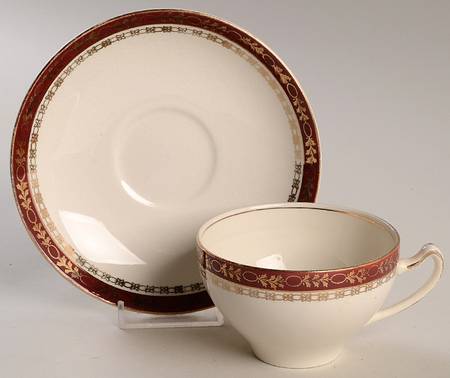 Kingsdale Maroon (Cream) Flat Cup & Saucer Set