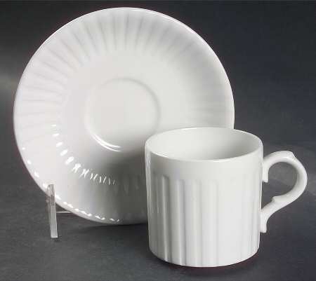 Leeds Flat Cup & Saucer Set