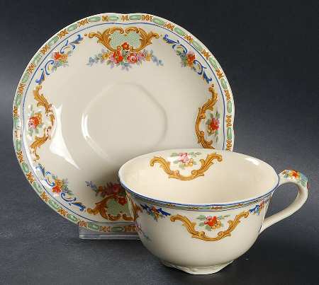Lombardy Flat Cup & Saucer Set