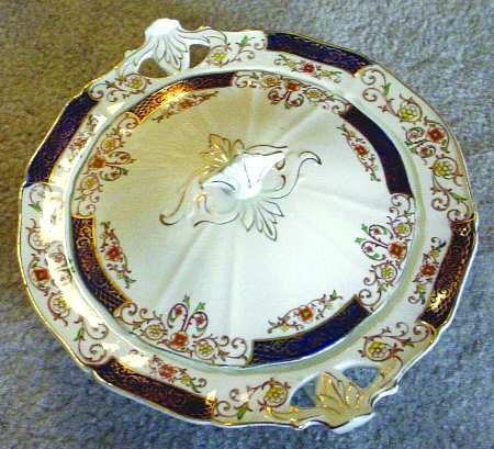 Golden Glory Round Covered Vegetable