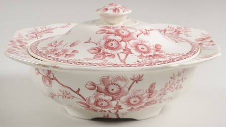 Medway Decor Pink Round Covered Vegetable