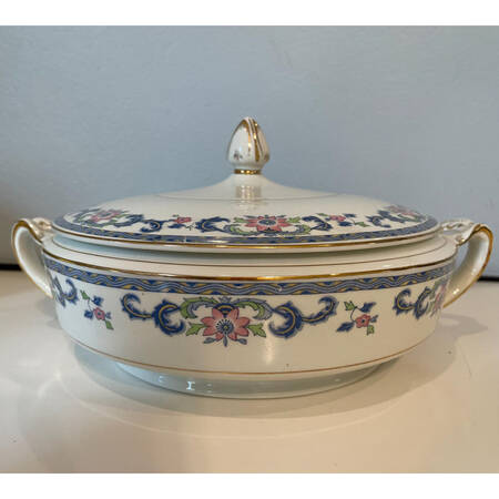 Mentone Round Covered Vegetable