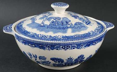 Old Willow Blue (No Trim) Round Covered Vegetable