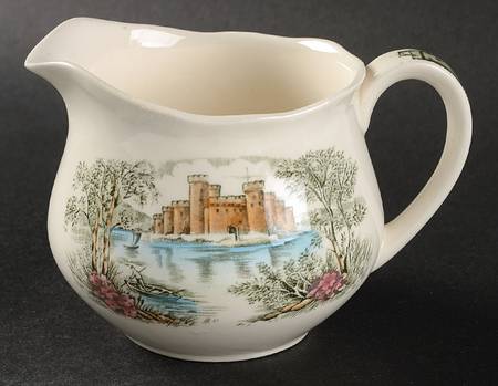 Queens Castle Multicolor Creamer