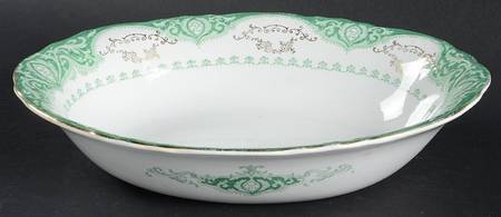 Raleigh Green 9" Oval Vegetable Bowl