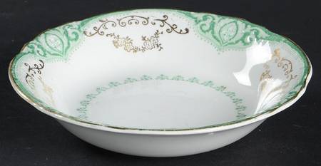Raleigh Green Fruit/Dessert (Sauce) Bowl