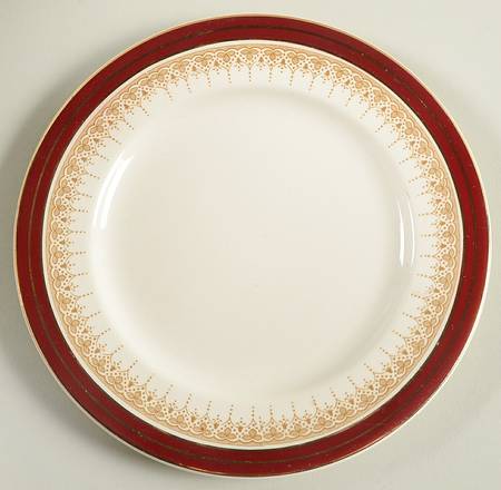 Royal Wembley Burgundy Dessert/Pie Plate