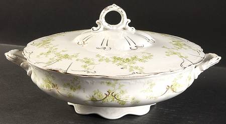 Windermere Round Covered Vegetable
