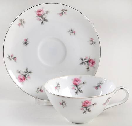 706 Footed Cup & Saucer Set