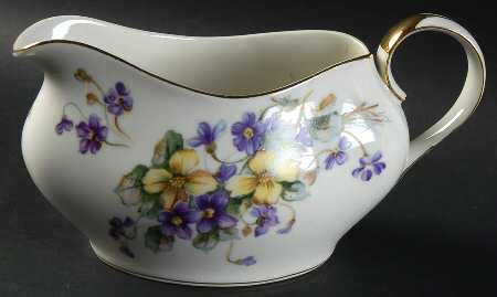 Adele (Norleans Shape) Gravy Boat