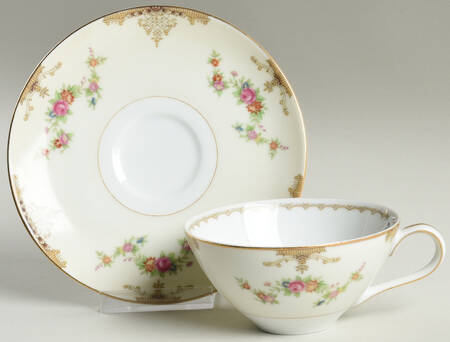 Flat Cup & Saucer Set