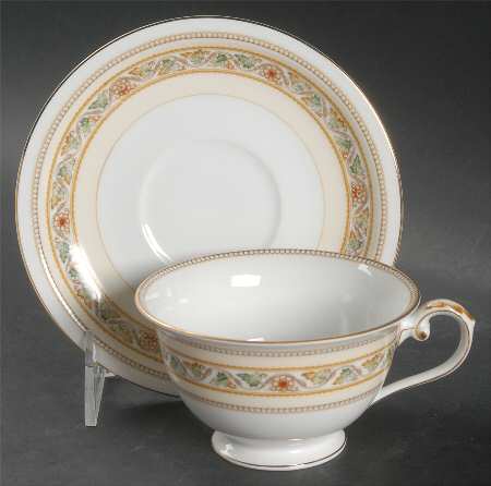 Anita Footed Cup & Saucer Set