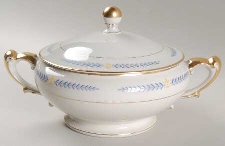 Arcadia Round Covered Vegetable