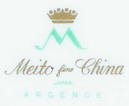 Argence (Platinum) Saucer