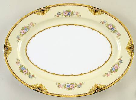 Beatrice 14" Oval Serving Platter