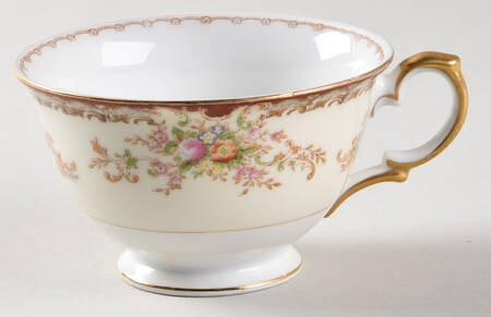 Belmar Footed Cup