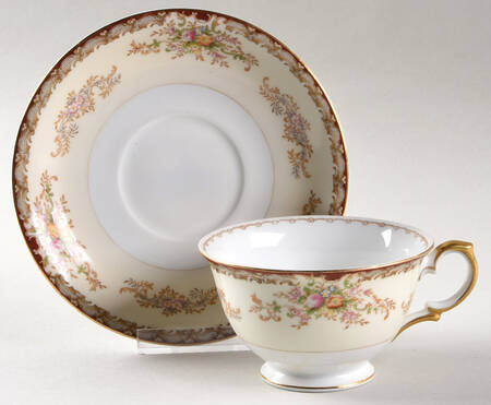 Footed Cup & Saucer Set