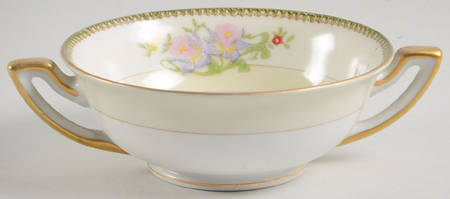 Berkshire Footed Cream Soup Bowl