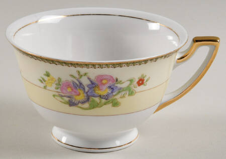 Berkshire Footed Cup