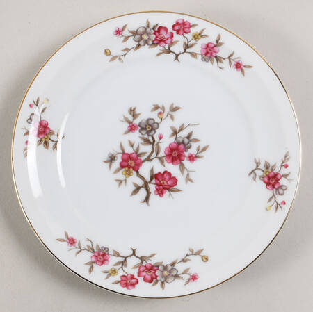 Blossom Bread & Butter Plate by Meito