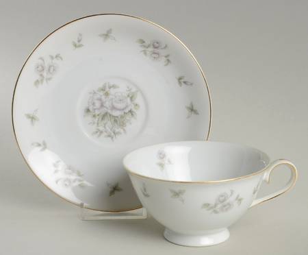 Brocade Footed Cup & Saucer Set