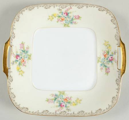 Burbank Square Handled Cake Plate