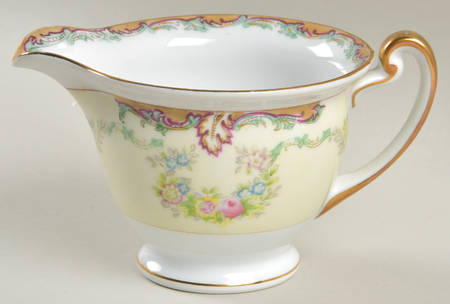 Burgundy (Smooth Verge) Creamer
