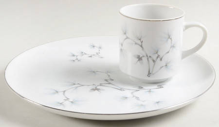 Caroline Pine Snack Plate & Cup Set by Meito